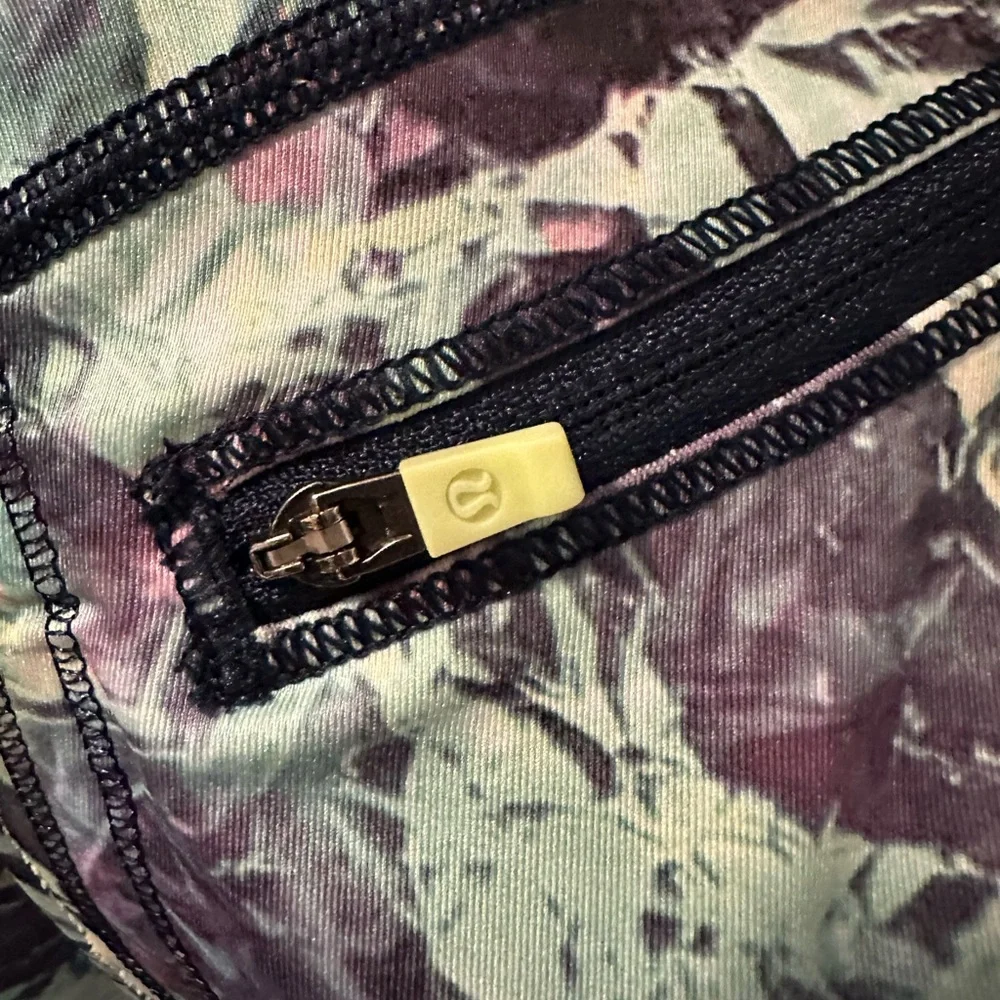 Lululemon Women's Sz 8 Run Top‎ Speed Athletic Workout Yoga Lounge Crop Leggings - Picture 12 of 14